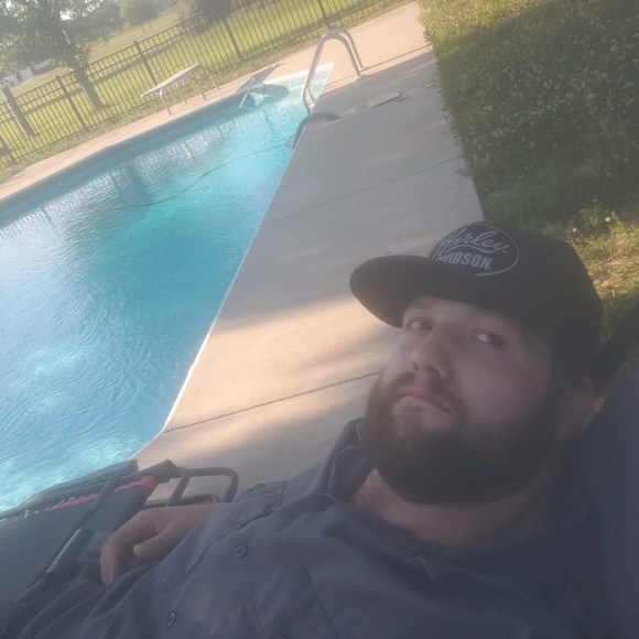 Meet your Posher, Dave - Picture 1 of 1